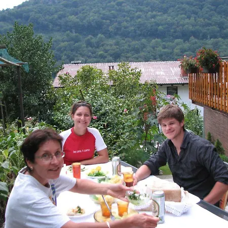Homestay Herbal Homestay Deskle